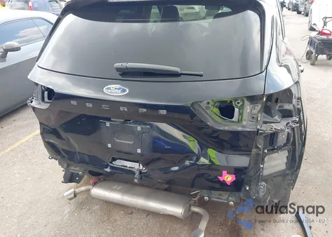 2021 Ford Escape Sel z USA, uszkodzony, nr VIN 1FMCU0H63MUA56759